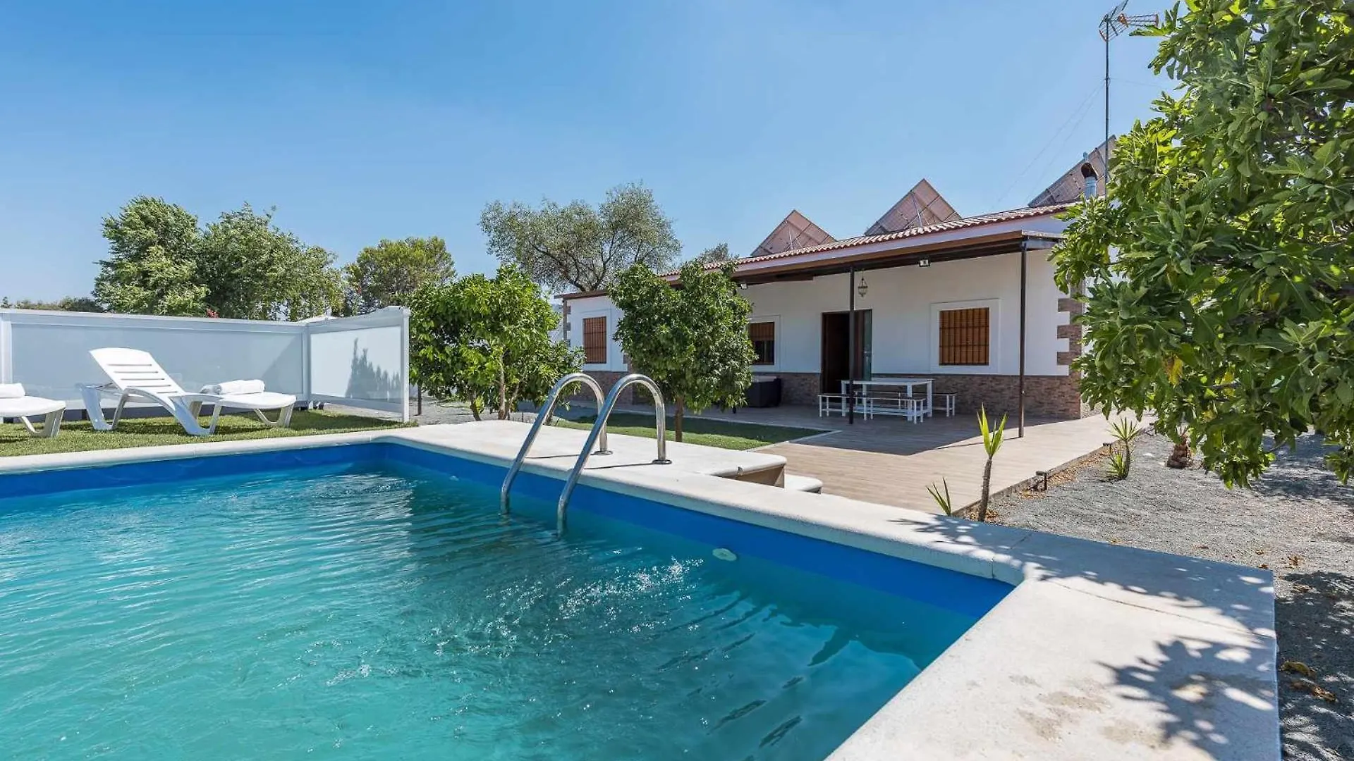 Casa Rural Adalid Campina De Sevilla La Puebla de Cazalla 0*,