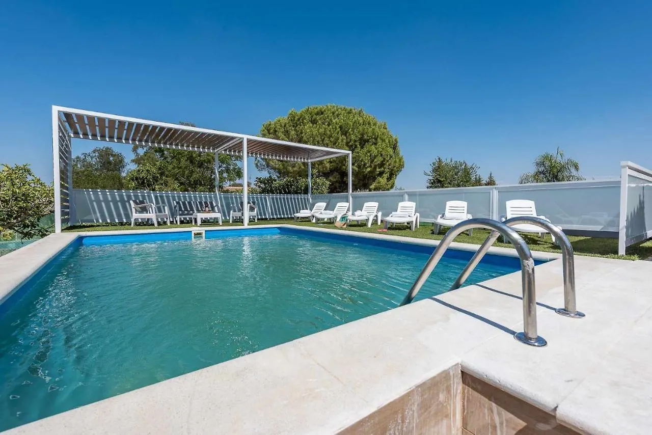 Casa Rural Adalid Campina De Sevilla La Puebla de Cazalla 0*,  Spagna